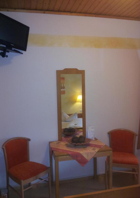 Hotel - Restaurant Hirschen - Werneths Landgasthof Beim Europa- Park Rust 라인하우젠 외부 사진