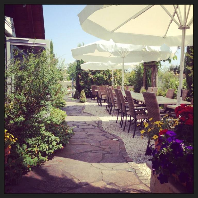 Hotel - Restaurant Hirschen - Werneths Landgasthof Beim Europa- Park Rust 라인하우젠 외부 사진