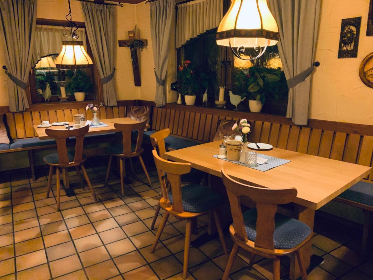 Hotel - Restaurant Hirschen - Werneths Landgasthof Beim Europa- Park Rust 라인하우젠 외부 사진